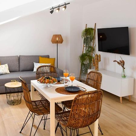 Holidays2Malaga Trinidad Renovated 1 Bedroom Penthouse Close To City Center エクステリア 写真