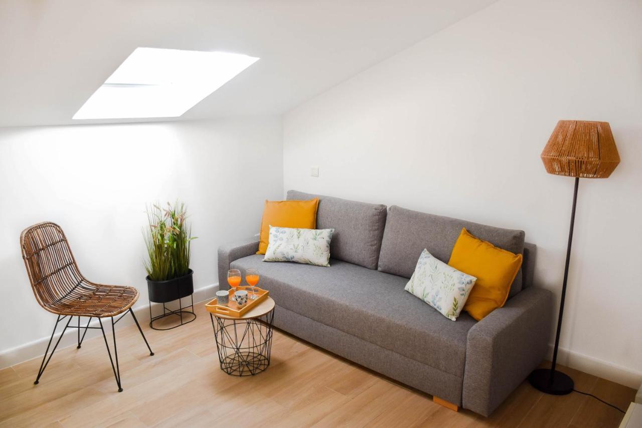Holidays2Malaga Trinidad Renovated 1 Bedroom Penthouse Close To City Center エクステリア 写真